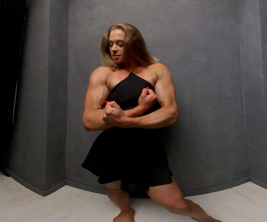 Lili Studio Shooting VR